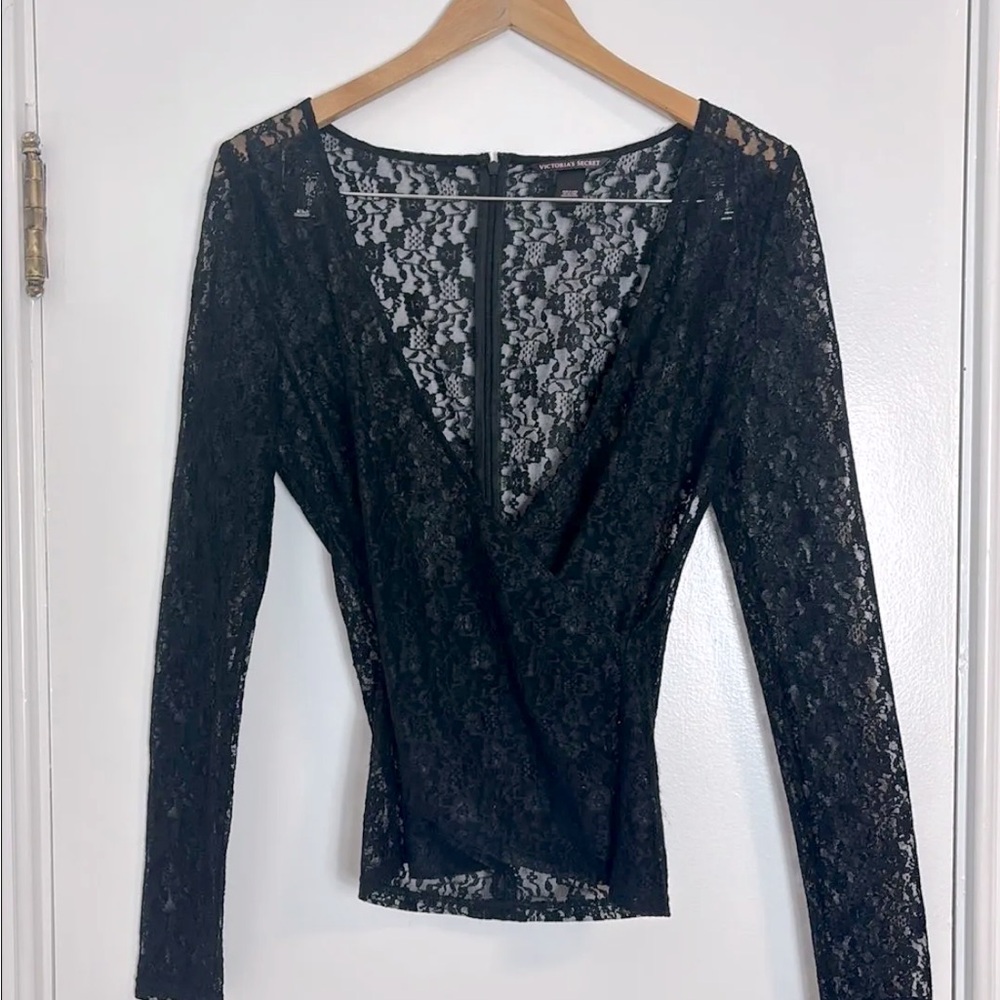 VS Lace Top